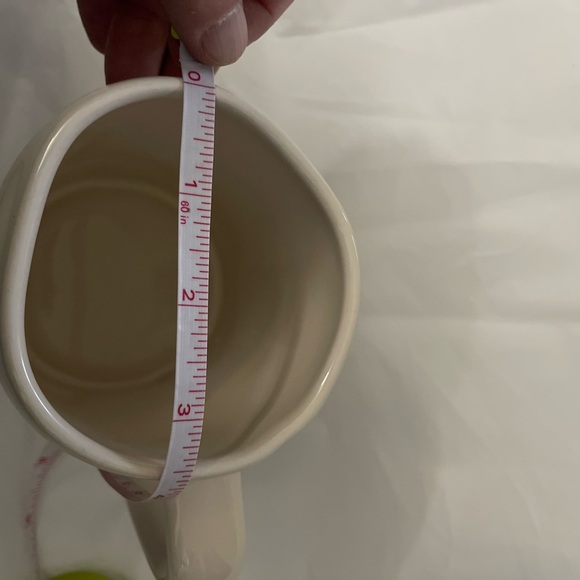 Pair of Ray Dunn mugs- one reads naughty, other reads nice - Picture 4 of 4